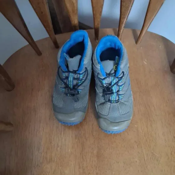 Merrell Kids Hiking Shoes – Size 13M – Durable Outdoor Trail Sneakers - Picture 5 of 5